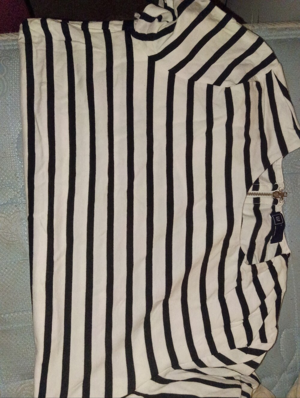 Gap Shirtg